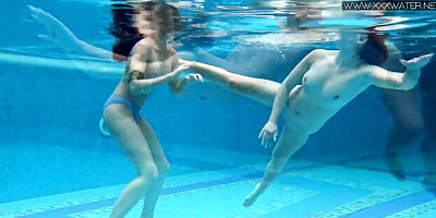 Underwater Show - underwater babes xxx