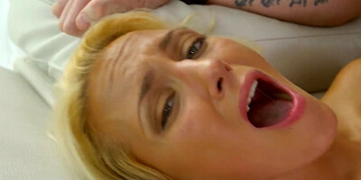 Cumshot from man is inevitable when he starts banging chick