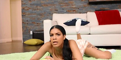 Van Wylde, Maya Farrell and Lulu Chu in a threesome video