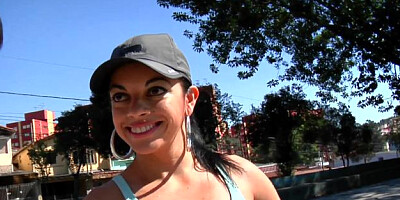 RoundAndBrown - Sex with ebony Hydie Waters next to Roge Ferro