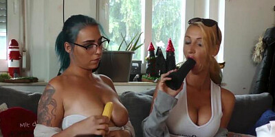 FunMovies-Videos: Austrian friend demonstrates natural boobs