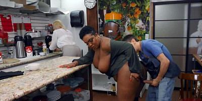 Naughty barista has sex with Ebony client and dazzling manager