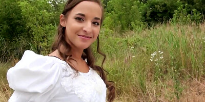 Hungarian babe Amirah Adara is a very nasty bride