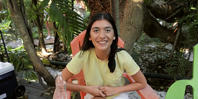 Gifted cocksucker plays outdoors and gets choked in POV