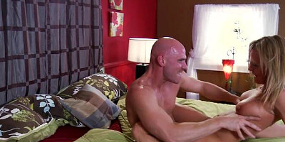 Pornstars Like It Big: Bree Olson and Johnny Sins cumshot