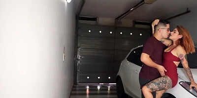 Stud hooks up with stranded chick and they have ardent sex