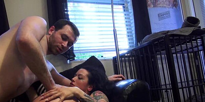 Katrina Jade: rough vagina torture