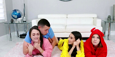 Lucky youngster manages to fuck stepsister and her besties