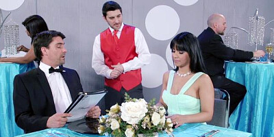 Real Wife Stories: Rose Monroe and Toni Ribas XXX