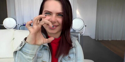 Jennifer gets fucked by a huge cock and receives massive load of cum