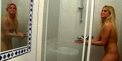 MikesApartment: Nailing with bald Barra Brass & Choky Ice