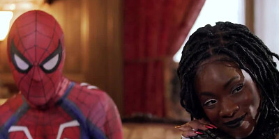 Spiderman parody featuring an ebony that enjoys threesomes