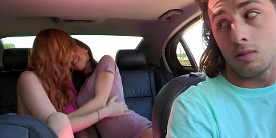 Ravishing lesbians please each other on the car
