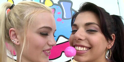 Swallowed - Juicy Gina Valentina with wet Alex Grey spitting