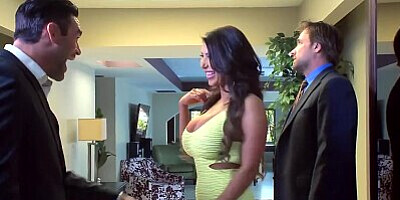 August Taylor cheats on her husband - Brazzers