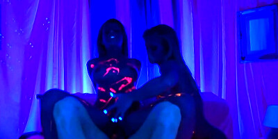 Fluorescent bitches need no light to enjoy sex with common fucker