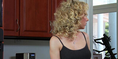 Real Wife Stories: Petite Jeanie Marie Sullivan 69