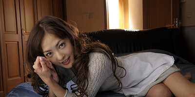 Nami Honda is groped by her husband before fingering