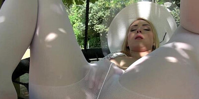 Magmafilm-video: Sexy teen chick desires cumshot