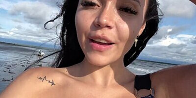 POV Showing Boobs In Public Beach Time