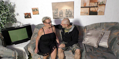 Mature lady keeps her legs open as this dude fucks her HARD