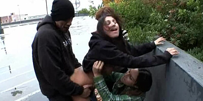 Black bump fucks two young harlots at once in the car