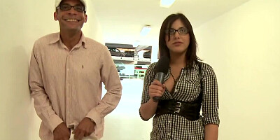 Nerdy girl sucks a hard cock while her girlfriends are watching