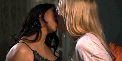 It's time to fool around for blonde and brunette