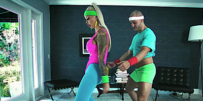 Big-boobied MILF invited trainer and allowed him to bonk pussy