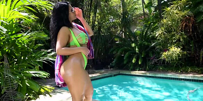 Stacked Latina MILF copulates with horny neighbor by the pool