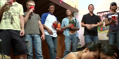Horny college folks gathered for a mini sex orgy in this dorm room