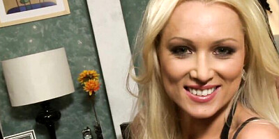 Step-Mom Trailer with Magnetic Lexi Belle and Diana Doll from Licensed To Lick