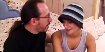 Inviting Ed Powers at amateur scene