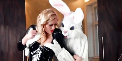 Skillful cutie's latex suit movie