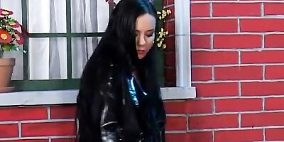 Amative Nick Lang and Valentina Velasquez at blowjob dirt