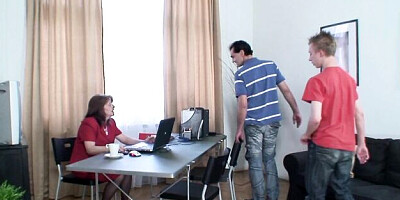 Hd scene with smiling floozy from Grandma Friends