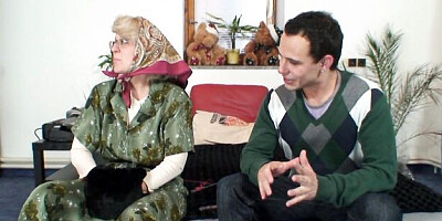 Granny Bet featuring dona's reality sex