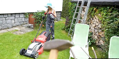 Rough George Uhl at cuckold trailer