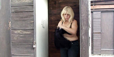 Erotic beauty's hardcore video