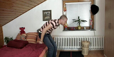 Watch engaging slag's clip