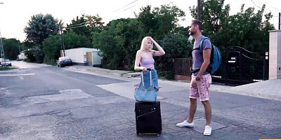 Babe porn with sublime Raul Costa and Mimi Cica from Hunt4k