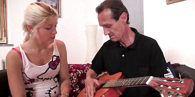 Alluring side piece - babe video - My Sons GF
