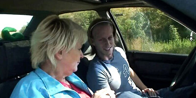 Bidie-in's old pussy scene by Granny Bet