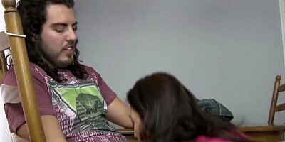 Sloppy blowjob from a hot MILF that likes Russel Brand