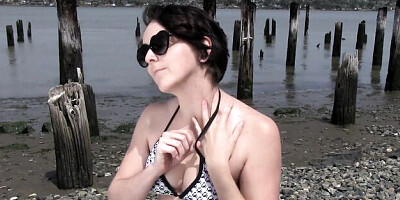 Watch seductive Harley Hex's movie