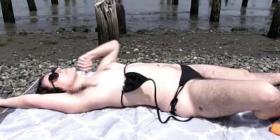 Watch seductive Harley Hex's movie