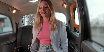 Colorful blondie set to fuck a good looking cock in a cab