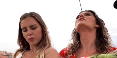 Candice Demellza and Dee Vine are enjoying anal penetration