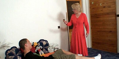 Fairly courtesan at riding video