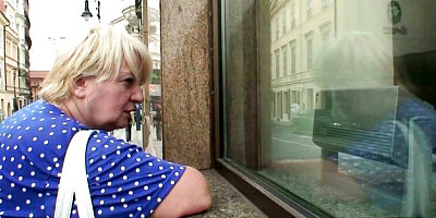 Inviting miss at old women porn